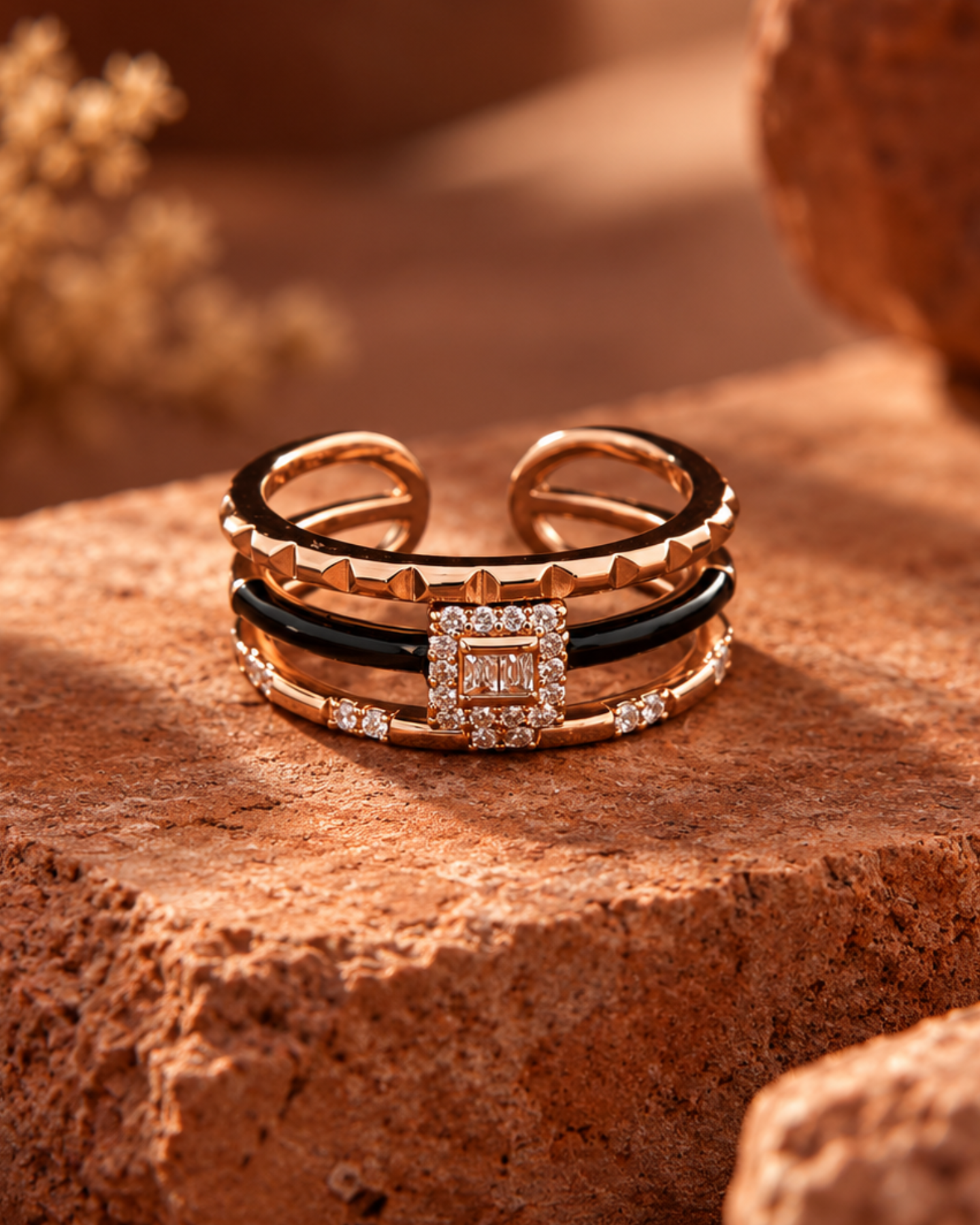 Golden Noir Ring